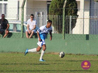 
<a style='margin-left: 5px;' class='btn btn-xs btn-social btn-facebook' href='https://www.facebook.com/sharer/sharer.php?u=https://www.boladovale.com.br/imgs/800-800-90/conteudo/fotos/1630/img4066.jpg' rel='popup' data-width='500' data-height='400'><i class='fa fa-facebook'></i>Compartilhar <span class='hidden-xs'>no Facebook</span>
</a> 
<a class='btn btn-default btn-xs' target='_blank' href='imgs/800-800-90/conteudo/fotos/1630/img4066.jpg'>
<span class='glyphicon glyphicon-cloud-download'></span> Salvar
</a> 
<span></span>