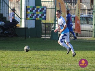 
<a style='margin-left: 5px;' class='btn btn-xs btn-social btn-facebook' href='https://www.facebook.com/sharer/sharer.php?u=https://www.boladovale.com.br/imgs/800-800-90/conteudo/fotos/1630/img4089.jpg' rel='popup' data-width='500' data-height='400'><i class='fa fa-facebook'></i>Compartilhar <span class='hidden-xs'>no Facebook</span>
</a> 
<a class='btn btn-default btn-xs' target='_blank' href='imgs/800-800-90/conteudo/fotos/1630/img4089.jpg'>
<span class='glyphicon glyphicon-cloud-download'></span> Salvar
</a> 
<span></span>