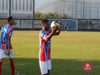 
<a style='margin-left: 5px;' class='btn btn-xs btn-social btn-facebook' href='https://www.facebook.com/sharer/sharer.php?u=https://www.boladovale.com.br/imgs/800-800-90/conteudo/fotos/1631/img4103.jpg' rel='popup' data-width='500' data-height='400'><i class='fa fa-facebook'></i>Compartilhar <span class='hidden-xs'>no Facebook</span>
</a> 
<a class='btn btn-default btn-xs' target='_blank' href='imgs/800-800-90/conteudo/fotos/1631/img4103.jpg'>
<span class='glyphicon glyphicon-cloud-download'></span> Salvar
</a> 
<span></span>