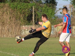 
<a style='margin-left: 5px;' class='btn btn-xs btn-social btn-facebook' href='https://www.facebook.com/sharer/sharer.php?u=https://www.boladovale.com.br/imgs/800-800-90/conteudo/fotos/1631/img4125.jpg' rel='popup' data-width='500' data-height='400'><i class='fa fa-facebook'></i>Compartilhar <span class='hidden-xs'>no Facebook</span>
</a> 
<a class='btn btn-default btn-xs' target='_blank' href='imgs/800-800-90/conteudo/fotos/1631/img4125.jpg'>
<span class='glyphicon glyphicon-cloud-download'></span> Salvar
</a> 
<span></span>