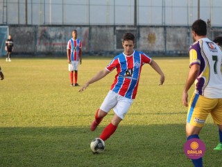 
<a style='margin-left: 5px;' class='btn btn-xs btn-social btn-facebook' href='https://www.facebook.com/sharer/sharer.php?u=https://www.boladovale.com.br/imgs/800-800-90/conteudo/fotos/1631/img4154.jpg' rel='popup' data-width='500' data-height='400'><i class='fa fa-facebook'></i>Compartilhar <span class='hidden-xs'>no Facebook</span>
</a> 
<a class='btn btn-default btn-xs' target='_blank' href='imgs/800-800-90/conteudo/fotos/1631/img4154.jpg'>
<span class='glyphicon glyphicon-cloud-download'></span> Salvar
</a> 
<span></span>