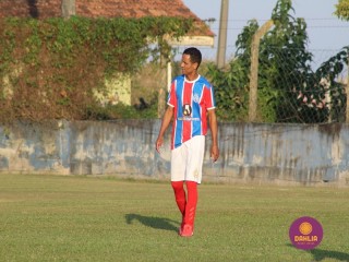 
<a style='margin-left: 5px;' class='btn btn-xs btn-social btn-facebook' href='https://www.facebook.com/sharer/sharer.php?u=https://www.boladovale.com.br/imgs/800-800-90/conteudo/fotos/1631/img4166.jpg' rel='popup' data-width='500' data-height='400'><i class='fa fa-facebook'></i>Compartilhar <span class='hidden-xs'>no Facebook</span>
</a> 
<a class='btn btn-default btn-xs' target='_blank' href='imgs/800-800-90/conteudo/fotos/1631/img4166.jpg'>
<span class='glyphicon glyphicon-cloud-download'></span> Salvar
</a> 
<span></span>