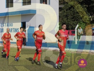 
<a style='margin-left: 5px;' class='btn btn-xs btn-social btn-facebook' href='https://www.facebook.com/sharer/sharer.php?u=https://www.boladovale.com.br/imgs/800-800-90/conteudo/fotos/1632/img4342.jpg' rel='popup' data-width='500' data-height='400'><i class='fa fa-facebook'></i>Compartilhar <span class='hidden-xs'>no Facebook</span>
</a> 
<a class='btn btn-default btn-xs' target='_blank' href='imgs/800-800-90/conteudo/fotos/1632/img4342.jpg'>
<span class='glyphicon glyphicon-cloud-download'></span> Salvar
</a> 
<span></span>