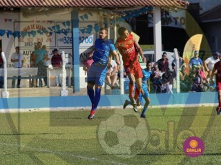 
<a style='margin-left: 5px;' class='btn btn-xs btn-social btn-facebook' href='https://www.facebook.com/sharer/sharer.php?u=https://www.boladovale.com.br/imgs/800-800-90/conteudo/fotos/1632/img4370.jpg' rel='popup' data-width='500' data-height='400'><i class='fa fa-facebook'></i>Compartilhar <span class='hidden-xs'>no Facebook</span>
</a> 
<a class='btn btn-default btn-xs' target='_blank' href='imgs/800-800-90/conteudo/fotos/1632/img4370.jpg'>
<span class='glyphicon glyphicon-cloud-download'></span> Salvar
</a> 
<span></span>