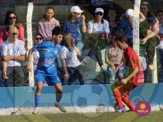 
<a style='margin-left: 5px;' class='btn btn-xs btn-social btn-facebook' href='https://www.facebook.com/sharer/sharer.php?u=https://www.boladovale.com.br/imgs/800-800-90/conteudo/fotos/1632/img4390.jpg' rel='popup' data-width='500' data-height='400'><i class='fa fa-facebook'></i>Compartilhar <span class='hidden-xs'>no Facebook</span>
</a> 
<a class='btn btn-default btn-xs' target='_blank' href='imgs/800-800-90/conteudo/fotos/1632/img4390.jpg'>
<span class='glyphicon glyphicon-cloud-download'></span> Salvar
</a> 
<span></span>