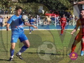 
<a style='margin-left: 5px;' class='btn btn-xs btn-social btn-facebook' href='https://www.facebook.com/sharer/sharer.php?u=https://www.boladovale.com.br/imgs/800-800-90/conteudo/fotos/1632/img4400.jpg' rel='popup' data-width='500' data-height='400'><i class='fa fa-facebook'></i>Compartilhar <span class='hidden-xs'>no Facebook</span>
</a> 
<a class='btn btn-default btn-xs' target='_blank' href='imgs/800-800-90/conteudo/fotos/1632/img4400.jpg'>
<span class='glyphicon glyphicon-cloud-download'></span> Salvar
</a> 
<span></span>