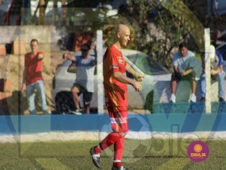 
<a style='margin-left: 5px;' class='btn btn-xs btn-social btn-facebook' href='https://www.facebook.com/sharer/sharer.php?u=https://www.boladovale.com.br/imgs/800-800-90/conteudo/fotos/1632/img4467.jpg' rel='popup' data-width='500' data-height='400'><i class='fa fa-facebook'></i>Compartilhar <span class='hidden-xs'>no Facebook</span>
</a> 
<a class='btn btn-default btn-xs' target='_blank' href='imgs/800-800-90/conteudo/fotos/1632/img4467.jpg'>
<span class='glyphicon glyphicon-cloud-download'></span> Salvar
</a> 
<span></span>