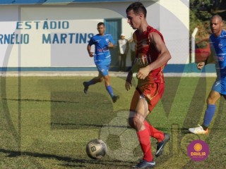 
<a style='margin-left: 5px;' class='btn btn-xs btn-social btn-facebook' href='https://www.facebook.com/sharer/sharer.php?u=https://www.boladovale.com.br/imgs/800-800-90/conteudo/fotos/1632/img4479.jpg' rel='popup' data-width='500' data-height='400'><i class='fa fa-facebook'></i>Compartilhar <span class='hidden-xs'>no Facebook</span>
</a> 
<a class='btn btn-default btn-xs' target='_blank' href='imgs/800-800-90/conteudo/fotos/1632/img4479.jpg'>
<span class='glyphicon glyphicon-cloud-download'></span> Salvar
</a> 
<span></span>
