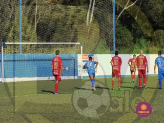
<a style='margin-left: 5px;' class='btn btn-xs btn-social btn-facebook' href='https://www.facebook.com/sharer/sharer.php?u=https://www.boladovale.com.br/imgs/800-800-90/conteudo/fotos/1632/img4487.jpg' rel='popup' data-width='500' data-height='400'><i class='fa fa-facebook'></i>Compartilhar <span class='hidden-xs'>no Facebook</span>
</a> 
<a class='btn btn-default btn-xs' target='_blank' href='imgs/800-800-90/conteudo/fotos/1632/img4487.jpg'>
<span class='glyphicon glyphicon-cloud-download'></span> Salvar
</a> 
<span></span>