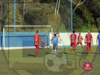 
<a style='margin-left: 5px;' class='btn btn-xs btn-social btn-facebook' href='https://www.facebook.com/sharer/sharer.php?u=https://www.boladovale.com.br/imgs/800-800-90/conteudo/fotos/1632/img4488.jpg' rel='popup' data-width='500' data-height='400'><i class='fa fa-facebook'></i>Compartilhar <span class='hidden-xs'>no Facebook</span>
</a> 
<a class='btn btn-default btn-xs' target='_blank' href='imgs/800-800-90/conteudo/fotos/1632/img4488.jpg'>
<span class='glyphicon glyphicon-cloud-download'></span> Salvar
</a> 
<span></span>