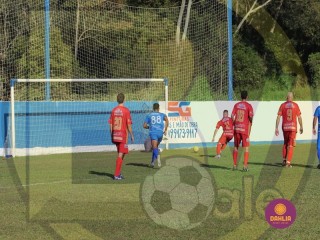 
<a style='margin-left: 5px;' class='btn btn-xs btn-social btn-facebook' href='https://www.facebook.com/sharer/sharer.php?u=https://www.boladovale.com.br/imgs/800-800-90/conteudo/fotos/1632/img4489.jpg' rel='popup' data-width='500' data-height='400'><i class='fa fa-facebook'></i>Compartilhar <span class='hidden-xs'>no Facebook</span>
</a> 
<a class='btn btn-default btn-xs' target='_blank' href='imgs/800-800-90/conteudo/fotos/1632/img4489.jpg'>
<span class='glyphicon glyphicon-cloud-download'></span> Salvar
</a> 
<span></span>