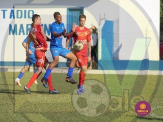 
<a style='margin-left: 5px;' class='btn btn-xs btn-social btn-facebook' href='https://www.facebook.com/sharer/sharer.php?u=https://www.boladovale.com.br/imgs/800-800-90/conteudo/fotos/1632/img4502.jpg' rel='popup' data-width='500' data-height='400'><i class='fa fa-facebook'></i>Compartilhar <span class='hidden-xs'>no Facebook</span>
</a> 
<a class='btn btn-default btn-xs' target='_blank' href='imgs/800-800-90/conteudo/fotos/1632/img4502.jpg'>
<span class='glyphicon glyphicon-cloud-download'></span> Salvar
</a> 
<span></span>