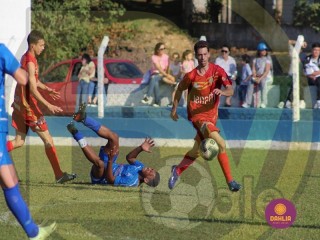 
<a style='margin-left: 5px;' class='btn btn-xs btn-social btn-facebook' href='https://www.facebook.com/sharer/sharer.php?u=https://www.boladovale.com.br/imgs/800-800-90/conteudo/fotos/1632/img4504.jpg' rel='popup' data-width='500' data-height='400'><i class='fa fa-facebook'></i>Compartilhar <span class='hidden-xs'>no Facebook</span>
</a> 
<a class='btn btn-default btn-xs' target='_blank' href='imgs/800-800-90/conteudo/fotos/1632/img4504.jpg'>
<span class='glyphicon glyphicon-cloud-download'></span> Salvar
</a> 
<span></span>