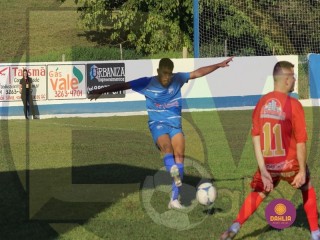 
<a style='margin-left: 5px;' class='btn btn-xs btn-social btn-facebook' href='https://www.facebook.com/sharer/sharer.php?u=https://www.boladovale.com.br/imgs/800-800-90/conteudo/fotos/1632/img4520.jpg' rel='popup' data-width='500' data-height='400'><i class='fa fa-facebook'></i>Compartilhar <span class='hidden-xs'>no Facebook</span>
</a> 
<a class='btn btn-default btn-xs' target='_blank' href='imgs/800-800-90/conteudo/fotos/1632/img4520.jpg'>
<span class='glyphicon glyphicon-cloud-download'></span> Salvar
</a> 
<span></span>