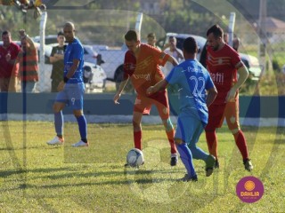 
<a style='margin-left: 5px;' class='btn btn-xs btn-social btn-facebook' href='https://www.facebook.com/sharer/sharer.php?u=https://www.boladovale.com.br/imgs/800-800-90/conteudo/fotos/1632/img4544.jpg' rel='popup' data-width='500' data-height='400'><i class='fa fa-facebook'></i>Compartilhar <span class='hidden-xs'>no Facebook</span>
</a> 
<a class='btn btn-default btn-xs' target='_blank' href='imgs/800-800-90/conteudo/fotos/1632/img4544.jpg'>
<span class='glyphicon glyphicon-cloud-download'></span> Salvar
</a> 
<span></span>