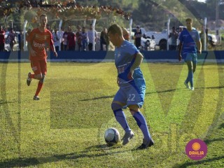 
<a style='margin-left: 5px;' class='btn btn-xs btn-social btn-facebook' href='https://www.facebook.com/sharer/sharer.php?u=https://www.boladovale.com.br/imgs/800-800-90/conteudo/fotos/1632/img4548.jpg' rel='popup' data-width='500' data-height='400'><i class='fa fa-facebook'></i>Compartilhar <span class='hidden-xs'>no Facebook</span>
</a> 
<a class='btn btn-default btn-xs' target='_blank' href='imgs/800-800-90/conteudo/fotos/1632/img4548.jpg'>
<span class='glyphicon glyphicon-cloud-download'></span> Salvar
</a> 
<span></span>