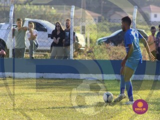 
<a style='margin-left: 5px;' class='btn btn-xs btn-social btn-facebook' href='https://www.facebook.com/sharer/sharer.php?u=https://www.boladovale.com.br/imgs/800-800-90/conteudo/fotos/1632/img4566.jpg' rel='popup' data-width='500' data-height='400'><i class='fa fa-facebook'></i>Compartilhar <span class='hidden-xs'>no Facebook</span>
</a> 
<a class='btn btn-default btn-xs' target='_blank' href='imgs/800-800-90/conteudo/fotos/1632/img4566.jpg'>
<span class='glyphicon glyphicon-cloud-download'></span> Salvar
</a> 
<span></span>