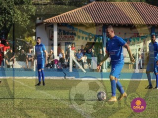 
<a style='margin-left: 5px;' class='btn btn-xs btn-social btn-facebook' href='https://www.facebook.com/sharer/sharer.php?u=https://www.boladovale.com.br/imgs/800-800-90/conteudo/fotos/1632/img4617.jpg' rel='popup' data-width='500' data-height='400'><i class='fa fa-facebook'></i>Compartilhar <span class='hidden-xs'>no Facebook</span>
</a> 
<a class='btn btn-default btn-xs' target='_blank' href='imgs/800-800-90/conteudo/fotos/1632/img4617.jpg'>
<span class='glyphicon glyphicon-cloud-download'></span> Salvar
</a> 
<span></span>