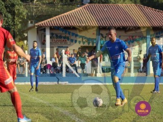 
<a style='margin-left: 5px;' class='btn btn-xs btn-social btn-facebook' href='https://www.facebook.com/sharer/sharer.php?u=https://www.boladovale.com.br/imgs/800-800-90/conteudo/fotos/1632/img4618.jpg' rel='popup' data-width='500' data-height='400'><i class='fa fa-facebook'></i>Compartilhar <span class='hidden-xs'>no Facebook</span>
</a> 
<a class='btn btn-default btn-xs' target='_blank' href='imgs/800-800-90/conteudo/fotos/1632/img4618.jpg'>
<span class='glyphicon glyphicon-cloud-download'></span> Salvar
</a> 
<span></span>