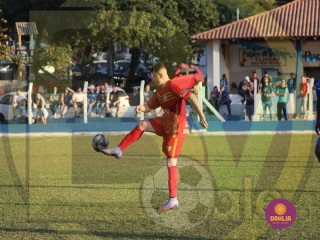 
<a style='margin-left: 5px;' class='btn btn-xs btn-social btn-facebook' href='https://www.facebook.com/sharer/sharer.php?u=https://www.boladovale.com.br/imgs/800-800-90/conteudo/fotos/1632/img4673.jpg' rel='popup' data-width='500' data-height='400'><i class='fa fa-facebook'></i>Compartilhar <span class='hidden-xs'>no Facebook</span>
</a> 
<a class='btn btn-default btn-xs' target='_blank' href='imgs/800-800-90/conteudo/fotos/1632/img4673.jpg'>
<span class='glyphicon glyphicon-cloud-download'></span> Salvar
</a> 
<span></span>