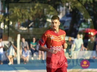 
<a style='margin-left: 5px;' class='btn btn-xs btn-social btn-facebook' href='https://www.facebook.com/sharer/sharer.php?u=https://www.boladovale.com.br/imgs/800-800-90/conteudo/fotos/1632/img4685.jpg' rel='popup' data-width='500' data-height='400'><i class='fa fa-facebook'></i>Compartilhar <span class='hidden-xs'>no Facebook</span>
</a> 
<a class='btn btn-default btn-xs' target='_blank' href='imgs/800-800-90/conteudo/fotos/1632/img4685.jpg'>
<span class='glyphicon glyphicon-cloud-download'></span> Salvar
</a> 
<span></span>