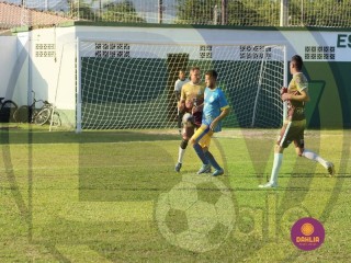 
<a style='margin-left: 5px;' class='btn btn-xs btn-social btn-facebook' href='https://www.facebook.com/sharer/sharer.php?u=https://www.boladovale.com.br/imgs/800-800-90/conteudo/fotos/1633/img4290.jpg' rel='popup' data-width='500' data-height='400'><i class='fa fa-facebook'></i>Compartilhar <span class='hidden-xs'>no Facebook</span>
</a> 
<a class='btn btn-default btn-xs' target='_blank' href='imgs/800-800-90/conteudo/fotos/1633/img4290.jpg'>
<span class='glyphicon glyphicon-cloud-download'></span> Salvar
</a> 
<span></span>