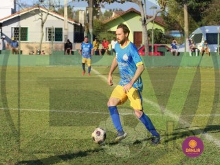 
<a style='margin-left: 5px;' class='btn btn-xs btn-social btn-facebook' href='https://www.facebook.com/sharer/sharer.php?u=https://www.boladovale.com.br/imgs/800-800-90/conteudo/fotos/1633/img4311.jpg' rel='popup' data-width='500' data-height='400'><i class='fa fa-facebook'></i>Compartilhar <span class='hidden-xs'>no Facebook</span>
</a> 
<a class='btn btn-default btn-xs' target='_blank' href='imgs/800-800-90/conteudo/fotos/1633/img4311.jpg'>
<span class='glyphicon glyphicon-cloud-download'></span> Salvar
</a> 
<span></span>