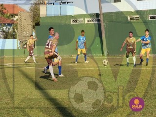 
<a style='margin-left: 5px;' class='btn btn-xs btn-social btn-facebook' href='https://www.facebook.com/sharer/sharer.php?u=https://www.boladovale.com.br/imgs/800-800-90/conteudo/fotos/1633/img4319.jpg' rel='popup' data-width='500' data-height='400'><i class='fa fa-facebook'></i>Compartilhar <span class='hidden-xs'>no Facebook</span>
</a> 
<a class='btn btn-default btn-xs' target='_blank' href='imgs/800-800-90/conteudo/fotos/1633/img4319.jpg'>
<span class='glyphicon glyphicon-cloud-download'></span> Salvar
</a> 
<span></span>