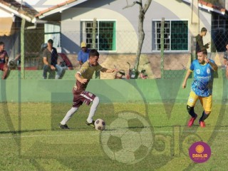 
<a style='margin-left: 5px;' class='btn btn-xs btn-social btn-facebook' href='https://www.facebook.com/sharer/sharer.php?u=https://www.boladovale.com.br/imgs/800-800-90/conteudo/fotos/1633/img4320.jpg' rel='popup' data-width='500' data-height='400'><i class='fa fa-facebook'></i>Compartilhar <span class='hidden-xs'>no Facebook</span>
</a> 
<a class='btn btn-default btn-xs' target='_blank' href='imgs/800-800-90/conteudo/fotos/1633/img4320.jpg'>
<span class='glyphicon glyphicon-cloud-download'></span> Salvar
</a> 
<span></span>