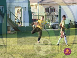 
<a style='margin-left: 5px;' class='btn btn-xs btn-social btn-facebook' href='https://www.facebook.com/sharer/sharer.php?u=https://www.boladovale.com.br/imgs/800-800-90/conteudo/fotos/1633/img4342.jpg' rel='popup' data-width='500' data-height='400'><i class='fa fa-facebook'></i>Compartilhar <span class='hidden-xs'>no Facebook</span>
</a> 
<a class='btn btn-default btn-xs' target='_blank' href='imgs/800-800-90/conteudo/fotos/1633/img4342.jpg'>
<span class='glyphicon glyphicon-cloud-download'></span> Salvar
</a> 
<span></span>