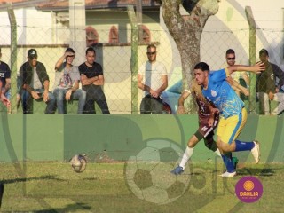 
<a style='margin-left: 5px;' class='btn btn-xs btn-social btn-facebook' href='https://www.facebook.com/sharer/sharer.php?u=https://www.boladovale.com.br/imgs/800-800-90/conteudo/fotos/1633/img4346.jpg' rel='popup' data-width='500' data-height='400'><i class='fa fa-facebook'></i>Compartilhar <span class='hidden-xs'>no Facebook</span>
</a> 
<a class='btn btn-default btn-xs' target='_blank' href='imgs/800-800-90/conteudo/fotos/1633/img4346.jpg'>
<span class='glyphicon glyphicon-cloud-download'></span> Salvar
</a> 
<span></span>