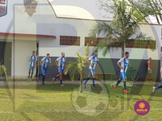 
<a style='margin-left: 5px;' class='btn btn-xs btn-social btn-facebook' href='https://www.facebook.com/sharer/sharer.php?u=https://www.boladovale.com.br/imgs/800-800-90/conteudo/fotos/1634/img4410.jpg' rel='popup' data-width='500' data-height='400'><i class='fa fa-facebook'></i>Compartilhar <span class='hidden-xs'>no Facebook</span>
</a> 
<a class='btn btn-default btn-xs' target='_blank' href='imgs/800-800-90/conteudo/fotos/1634/img4410.jpg'>
<span class='glyphicon glyphicon-cloud-download'></span> Salvar
</a> 
<span></span>