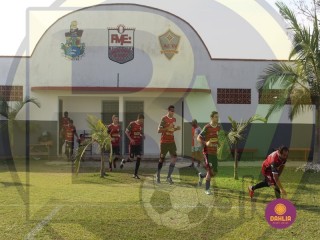 
<a style='margin-left: 5px;' class='btn btn-xs btn-social btn-facebook' href='https://www.facebook.com/sharer/sharer.php?u=https://www.boladovale.com.br/imgs/800-800-90/conteudo/fotos/1634/img4420.jpg' rel='popup' data-width='500' data-height='400'><i class='fa fa-facebook'></i>Compartilhar <span class='hidden-xs'>no Facebook</span>
</a> 
<a class='btn btn-default btn-xs' target='_blank' href='imgs/800-800-90/conteudo/fotos/1634/img4420.jpg'>
<span class='glyphicon glyphicon-cloud-download'></span> Salvar
</a> 
<span></span>