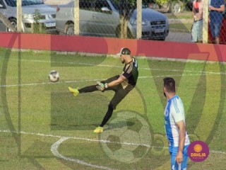 
<a style='margin-left: 5px;' class='btn btn-xs btn-social btn-facebook' href='https://www.facebook.com/sharer/sharer.php?u=https://www.boladovale.com.br/imgs/800-800-90/conteudo/fotos/1634/img4436.jpg' rel='popup' data-width='500' data-height='400'><i class='fa fa-facebook'></i>Compartilhar <span class='hidden-xs'>no Facebook</span>
</a> 
<a class='btn btn-default btn-xs' target='_blank' href='imgs/800-800-90/conteudo/fotos/1634/img4436.jpg'>
<span class='glyphicon glyphicon-cloud-download'></span> Salvar
</a> 
<span></span>