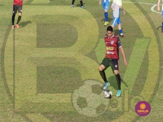 
<a style='margin-left: 5px;' class='btn btn-xs btn-social btn-facebook' href='https://www.facebook.com/sharer/sharer.php?u=https://www.boladovale.com.br/imgs/800-800-90/conteudo/fotos/1634/img4439.jpg' rel='popup' data-width='500' data-height='400'><i class='fa fa-facebook'></i>Compartilhar <span class='hidden-xs'>no Facebook</span>
</a> 
<a class='btn btn-default btn-xs' target='_blank' href='imgs/800-800-90/conteudo/fotos/1634/img4439.jpg'>
<span class='glyphicon glyphicon-cloud-download'></span> Salvar
</a> 
<span></span>