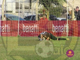 
<a style='margin-left: 5px;' class='btn btn-xs btn-social btn-facebook' href='https://www.facebook.com/sharer/sharer.php?u=https://www.boladovale.com.br/imgs/800-800-90/conteudo/fotos/1634/img4514.jpg' rel='popup' data-width='500' data-height='400'><i class='fa fa-facebook'></i>Compartilhar <span class='hidden-xs'>no Facebook</span>
</a> 
<a class='btn btn-default btn-xs' target='_blank' href='imgs/800-800-90/conteudo/fotos/1634/img4514.jpg'>
<span class='glyphicon glyphicon-cloud-download'></span> Salvar
</a> 
<span></span>