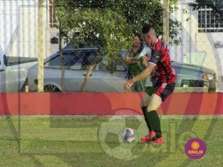 
<a style='margin-left: 5px;' class='btn btn-xs btn-social btn-facebook' href='https://www.facebook.com/sharer/sharer.php?u=https://www.boladovale.com.br/imgs/800-800-90/conteudo/fotos/1634/img4520.jpg' rel='popup' data-width='500' data-height='400'><i class='fa fa-facebook'></i>Compartilhar <span class='hidden-xs'>no Facebook</span>
</a> 
<a class='btn btn-default btn-xs' target='_blank' href='imgs/800-800-90/conteudo/fotos/1634/img4520.jpg'>
<span class='glyphicon glyphicon-cloud-download'></span> Salvar
</a> 
<span></span>