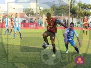 
<a style='margin-left: 5px;' class='btn btn-xs btn-social btn-facebook' href='https://www.facebook.com/sharer/sharer.php?u=https://www.boladovale.com.br/imgs/800-800-90/conteudo/fotos/1634/img4544.jpg' rel='popup' data-width='500' data-height='400'><i class='fa fa-facebook'></i>Compartilhar <span class='hidden-xs'>no Facebook</span>
</a> 
<a class='btn btn-default btn-xs' target='_blank' href='imgs/800-800-90/conteudo/fotos/1634/img4544.jpg'>
<span class='glyphicon glyphicon-cloud-download'></span> Salvar
</a> 
<span></span>