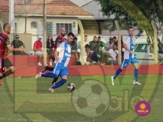 
<a style='margin-left: 5px;' class='btn btn-xs btn-social btn-facebook' href='https://www.facebook.com/sharer/sharer.php?u=https://www.boladovale.com.br/imgs/800-800-90/conteudo/fotos/1634/img4642.jpg' rel='popup' data-width='500' data-height='400'><i class='fa fa-facebook'></i>Compartilhar <span class='hidden-xs'>no Facebook</span>
</a> 
<a class='btn btn-default btn-xs' target='_blank' href='imgs/800-800-90/conteudo/fotos/1634/img4642.jpg'>
<span class='glyphicon glyphicon-cloud-download'></span> Salvar
</a> 
<span></span>