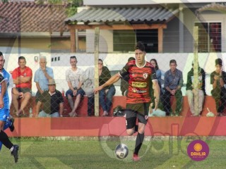 
<a style='margin-left: 5px;' class='btn btn-xs btn-social btn-facebook' href='https://www.facebook.com/sharer/sharer.php?u=https://www.boladovale.com.br/imgs/800-800-90/conteudo/fotos/1634/img4645.jpg' rel='popup' data-width='500' data-height='400'><i class='fa fa-facebook'></i>Compartilhar <span class='hidden-xs'>no Facebook</span>
</a> 
<a class='btn btn-default btn-xs' target='_blank' href='imgs/800-800-90/conteudo/fotos/1634/img4645.jpg'>
<span class='glyphicon glyphicon-cloud-download'></span> Salvar
</a> 
<span></span>