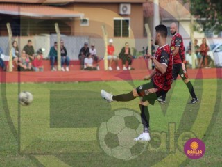 
<a style='margin-left: 5px;' class='btn btn-xs btn-social btn-facebook' href='https://www.facebook.com/sharer/sharer.php?u=https://www.boladovale.com.br/imgs/800-800-90/conteudo/fotos/1634/img4652.jpg' rel='popup' data-width='500' data-height='400'><i class='fa fa-facebook'></i>Compartilhar <span class='hidden-xs'>no Facebook</span>
</a> 
<a class='btn btn-default btn-xs' target='_blank' href='imgs/800-800-90/conteudo/fotos/1634/img4652.jpg'>
<span class='glyphicon glyphicon-cloud-download'></span> Salvar
</a> 
<span></span>