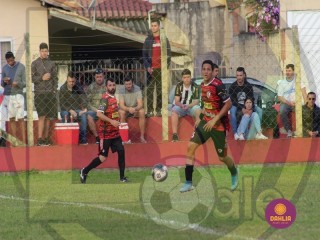 
<a style='margin-left: 5px;' class='btn btn-xs btn-social btn-facebook' href='https://www.facebook.com/sharer/sharer.php?u=https://www.boladovale.com.br/imgs/800-800-90/conteudo/fotos/1634/img4668.jpg' rel='popup' data-width='500' data-height='400'><i class='fa fa-facebook'></i>Compartilhar <span class='hidden-xs'>no Facebook</span>
</a> 
<a class='btn btn-default btn-xs' target='_blank' href='imgs/800-800-90/conteudo/fotos/1634/img4668.jpg'>
<span class='glyphicon glyphicon-cloud-download'></span> Salvar
</a> 
<span></span>