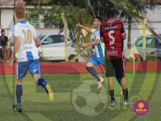 
<a style='margin-left: 5px;' class='btn btn-xs btn-social btn-facebook' href='https://www.facebook.com/sharer/sharer.php?u=https://www.boladovale.com.br/imgs/800-800-90/conteudo/fotos/1634/img4671.jpg' rel='popup' data-width='500' data-height='400'><i class='fa fa-facebook'></i>Compartilhar <span class='hidden-xs'>no Facebook</span>
</a> 
<a class='btn btn-default btn-xs' target='_blank' href='imgs/800-800-90/conteudo/fotos/1634/img4671.jpg'>
<span class='glyphicon glyphicon-cloud-download'></span> Salvar
</a> 
<span></span>