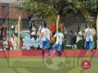 
<a style='margin-left: 5px;' class='btn btn-xs btn-social btn-facebook' href='https://www.facebook.com/sharer/sharer.php?u=https://www.boladovale.com.br/imgs/800-800-90/conteudo/fotos/1634/img4680.jpg' rel='popup' data-width='500' data-height='400'><i class='fa fa-facebook'></i>Compartilhar <span class='hidden-xs'>no Facebook</span>
</a> 
<a class='btn btn-default btn-xs' target='_blank' href='imgs/800-800-90/conteudo/fotos/1634/img4680.jpg'>
<span class='glyphicon glyphicon-cloud-download'></span> Salvar
</a> 
<span></span>