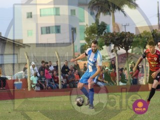 
<a style='margin-left: 5px;' class='btn btn-xs btn-social btn-facebook' href='https://www.facebook.com/sharer/sharer.php?u=https://www.boladovale.com.br/imgs/800-800-90/conteudo/fotos/1634/img4700.jpg' rel='popup' data-width='500' data-height='400'><i class='fa fa-facebook'></i>Compartilhar <span class='hidden-xs'>no Facebook</span>
</a> 
<a class='btn btn-default btn-xs' target='_blank' href='imgs/800-800-90/conteudo/fotos/1634/img4700.jpg'>
<span class='glyphicon glyphicon-cloud-download'></span> Salvar
</a> 
<span></span>