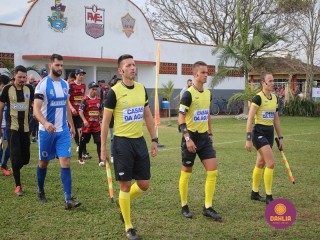 
<a style='margin-left: 5px;' class='btn btn-xs btn-social btn-facebook' href='https://www.facebook.com/sharer/sharer.php?u=https://www.boladovale.com.br/imgs/800-800-90/conteudo/fotos/1635/img5381.jpg' rel='popup' data-width='500' data-height='400'><i class='fa fa-facebook'></i>Compartilhar <span class='hidden-xs'>no Facebook</span>
</a> 
<a class='btn btn-default btn-xs' target='_blank' href='imgs/800-800-90/conteudo/fotos/1635/img5381.jpg'>
<span class='glyphicon glyphicon-cloud-download'></span> Salvar
</a> 
<span></span>