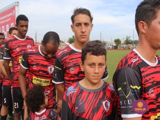 
<a style='margin-left: 5px;' class='btn btn-xs btn-social btn-facebook' href='https://www.facebook.com/sharer/sharer.php?u=https://www.boladovale.com.br/imgs/800-800-90/conteudo/fotos/1635/img5441.jpg' rel='popup' data-width='500' data-height='400'><i class='fa fa-facebook'></i>Compartilhar <span class='hidden-xs'>no Facebook</span>
</a> 
<a class='btn btn-default btn-xs' target='_blank' href='imgs/800-800-90/conteudo/fotos/1635/img5441.jpg'>
<span class='glyphicon glyphicon-cloud-download'></span> Salvar
</a> 
<span></span>