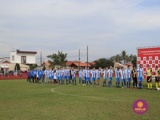 
<a style='margin-left: 5px;' class='btn btn-xs btn-social btn-facebook' href='https://www.facebook.com/sharer/sharer.php?u=https://www.boladovale.com.br/imgs/800-800-90/conteudo/fotos/1635/img5454.jpg' rel='popup' data-width='500' data-height='400'><i class='fa fa-facebook'></i>Compartilhar <span class='hidden-xs'>no Facebook</span>
</a> 
<a class='btn btn-default btn-xs' target='_blank' href='imgs/800-800-90/conteudo/fotos/1635/img5454.jpg'>
<span class='glyphicon glyphicon-cloud-download'></span> Salvar
</a> 
<span></span>