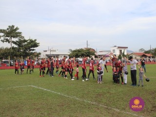 
<a style='margin-left: 5px;' class='btn btn-xs btn-social btn-facebook' href='https://www.facebook.com/sharer/sharer.php?u=https://www.boladovale.com.br/imgs/800-800-90/conteudo/fotos/1635/img5513.jpg' rel='popup' data-width='500' data-height='400'><i class='fa fa-facebook'></i>Compartilhar <span class='hidden-xs'>no Facebook</span>
</a> 
<a class='btn btn-default btn-xs' target='_blank' href='imgs/800-800-90/conteudo/fotos/1635/img5513.jpg'>
<span class='glyphicon glyphicon-cloud-download'></span> Salvar
</a> 
<span></span>