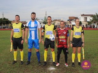 
<a style='margin-left: 5px;' class='btn btn-xs btn-social btn-facebook' href='https://www.facebook.com/sharer/sharer.php?u=https://www.boladovale.com.br/imgs/800-800-90/conteudo/fotos/1635/img5525.jpg' rel='popup' data-width='500' data-height='400'><i class='fa fa-facebook'></i>Compartilhar <span class='hidden-xs'>no Facebook</span>
</a> 
<a class='btn btn-default btn-xs' target='_blank' href='imgs/800-800-90/conteudo/fotos/1635/img5525.jpg'>
<span class='glyphicon glyphicon-cloud-download'></span> Salvar
</a> 
<span></span>